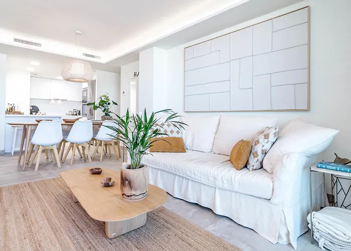 Inf2.4e - Modern 2-bed With Roof Pool Daire *