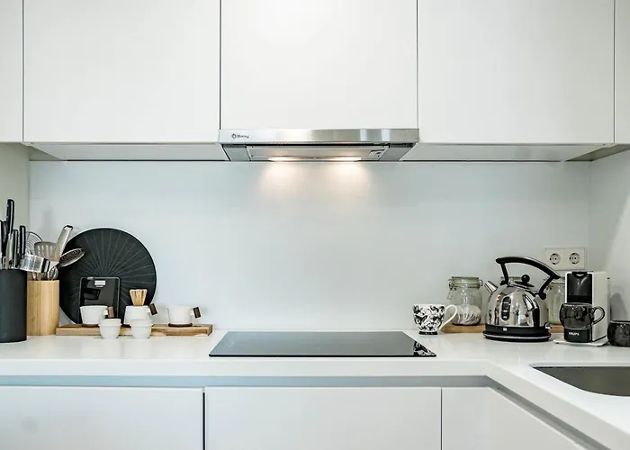 Daire Inf2.4e - Modern 2-bed With Roof Pool Estepona